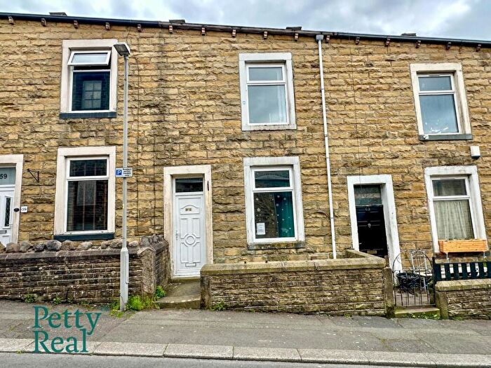 3 Bedroom Terraced House For Sale In Derby Street, Colne, BB8