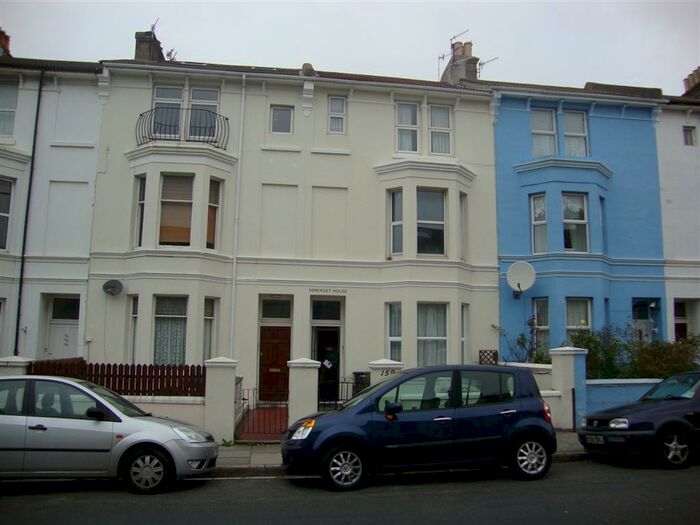 2 Bedroom Flat To Rent In Queens Park Road, Brighton, BN2