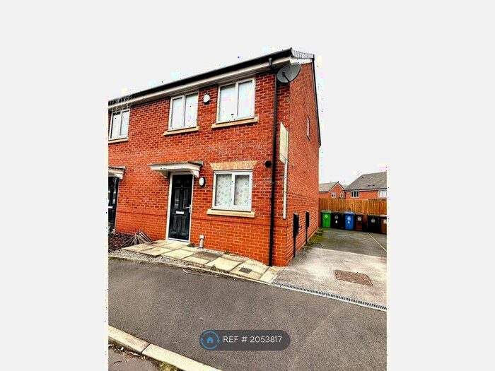 2 Bedroom Semi-Detached House To Rent In Fleetwith Close, Middleton, Manchester, M24