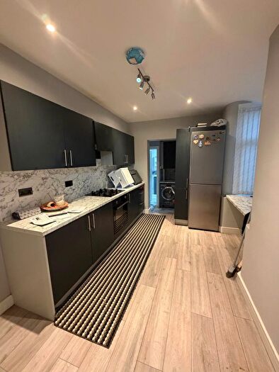 3 Bedroom Terraced House To Rent In Luton, LU1