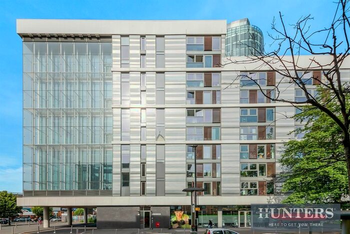 2 Bedroom Flat For Sale In Ealing Road, Brentford, TW8