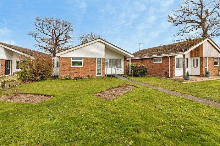 2 Bedroom Detached Bungalow For Sale In Rubens Walk, Lowestoft, NR32