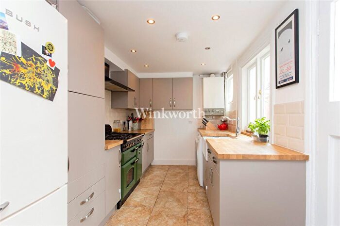 2 Bedroom Terraced House To Rent In Pelham Road, London, N22