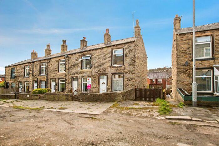 2 Bedroom Terraced House For Sale In Hadassah Street, Halifax, HX3