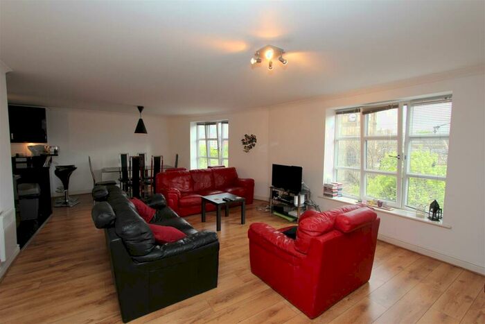 3 Bedroom Penthouse To Rent In The Bookbinders, Back York Street, Leeds, LS2