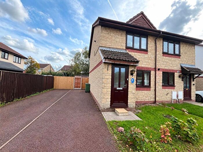 2 Bedroom Semi-Detached House To Rent In Campion Close, Locking Castle, Weston-Super-Mare, BS22