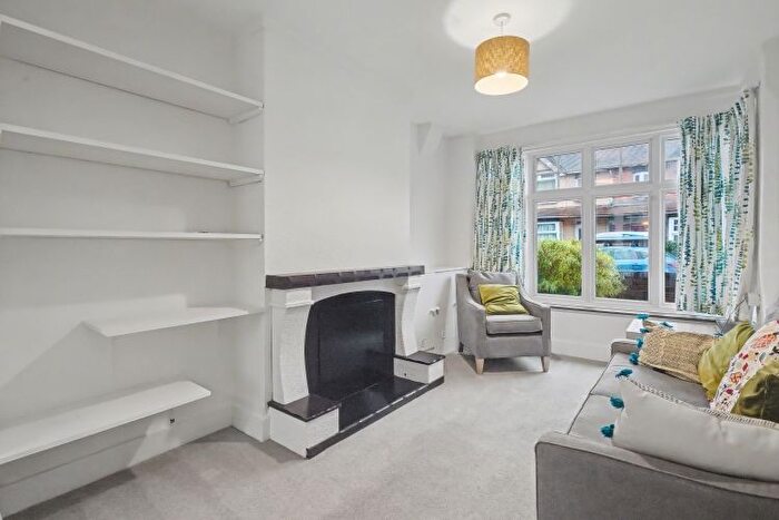 2 Bedroom Terraced House To Rent In Sunningwell Road, New Hinksey, OX1