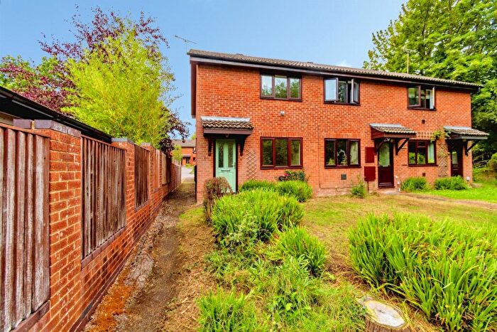 2 Bedroom End Of Terrace House For Sale In Seaward Rise, Romsey, SO51