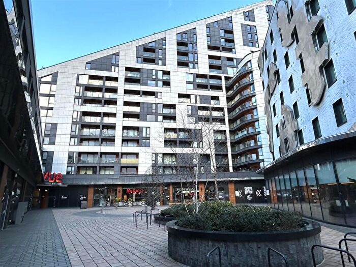 2 Bedroom Flat For Sale In Varney Court, St. Marks Square, Bromley, BR2