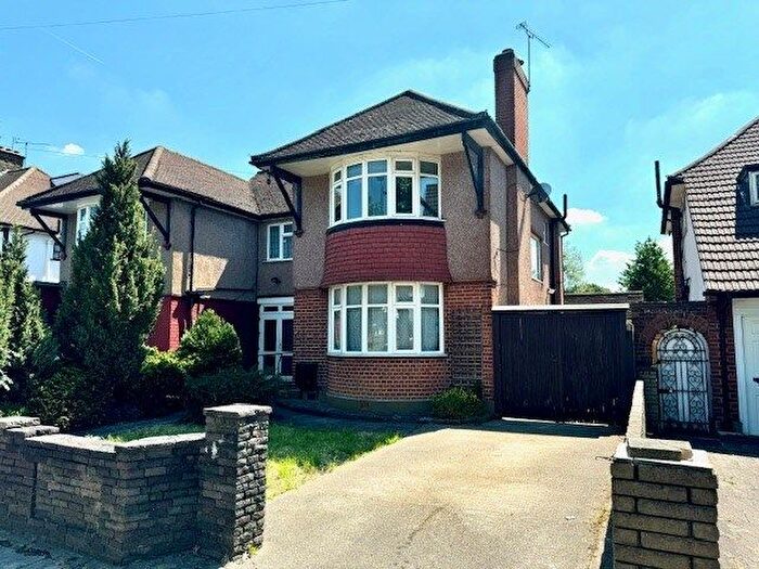 3 Bedroom Property To Rent In Imperial Drive, Harrow, HA2