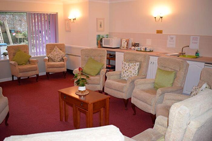 1 Bedroom Retirement Property For Sale In Hillyard Court, Mill Lane, Wareham, BH20 - Photo 9