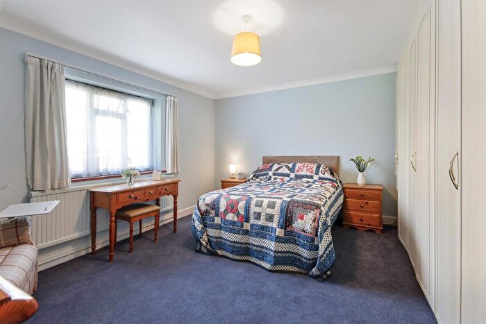 2 Bedroom Detached Bungalow For Sale In Brookmead, Hildenborough, Tonbridge, TN11