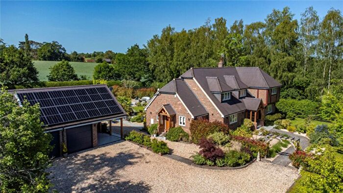 4 Bedroom Detached House For Sale In Byes Lane, Silchester, Reading, Hampshire, RG7