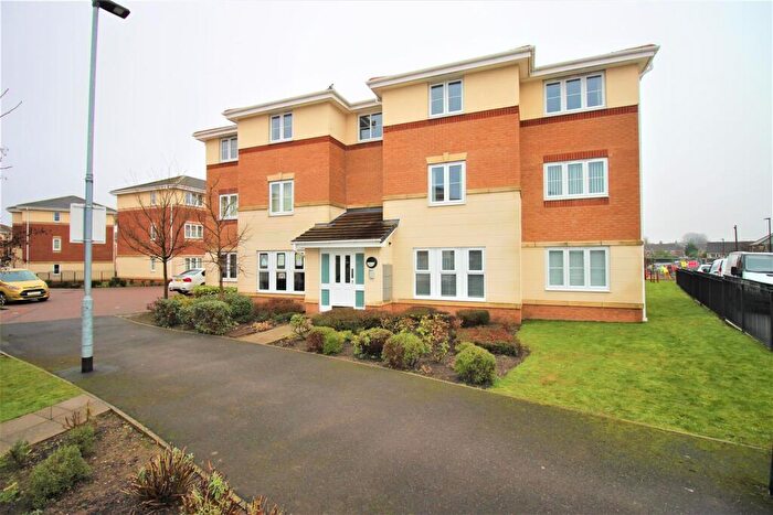 2 Bedroom Flat To Rent In Doveholes Drive, Sheffield, S13