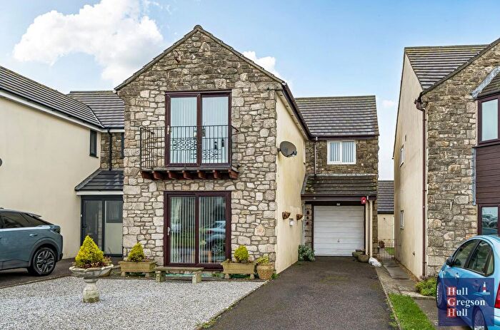 4 Bedroom Detached House For Sale In Weston Street, Portland, DT5