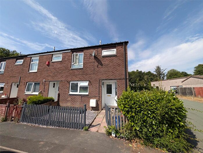 3 Bedroom End Of Terrace House For Sale In Old Wharf, Malinslee, Telford, Shropshire, TF3