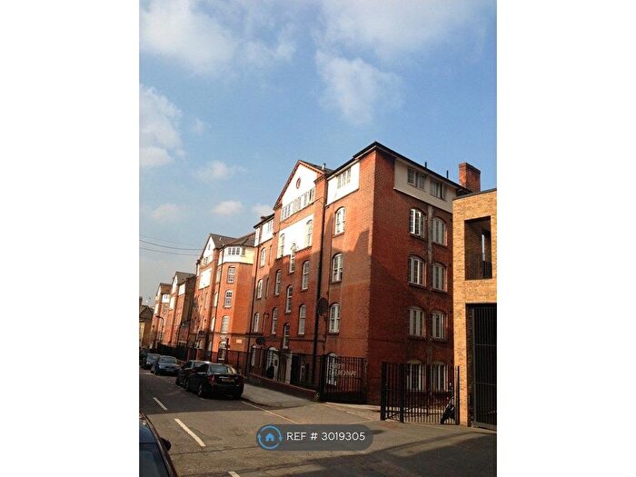 4 Bedroom Flat To Rent In Seymour House, London, NW1
