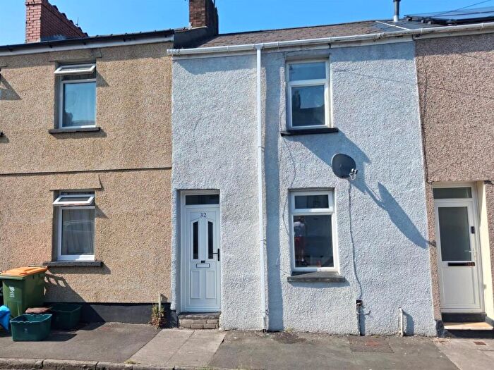 2 Bedroom Terraced House For Sale In Jones Street, Newport, NP20