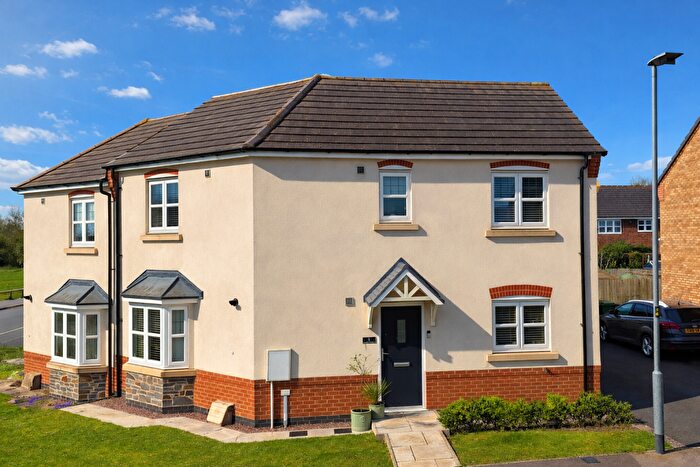 3 Bedroom Semi-Detached House For Sale In Lovett Crescent, Mountsorrel, Loughborough, Leicestershire, LE12