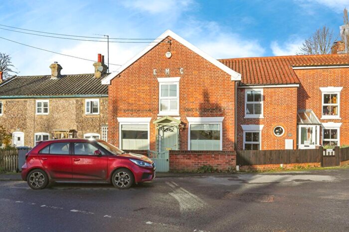 3 Bedroom Terraced House For Sale In The Street, Westleton, Saxmundham, IP17