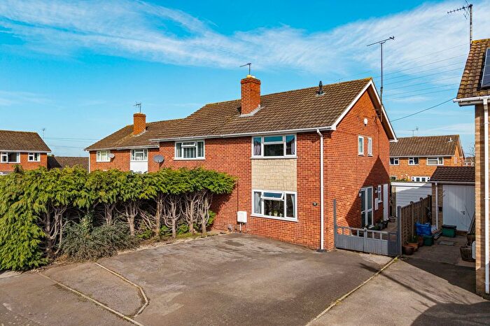 3 Bedroom Semi Detached House For Sale In Stanwick Drive, Wymans Brook, Cheltenham, GL51