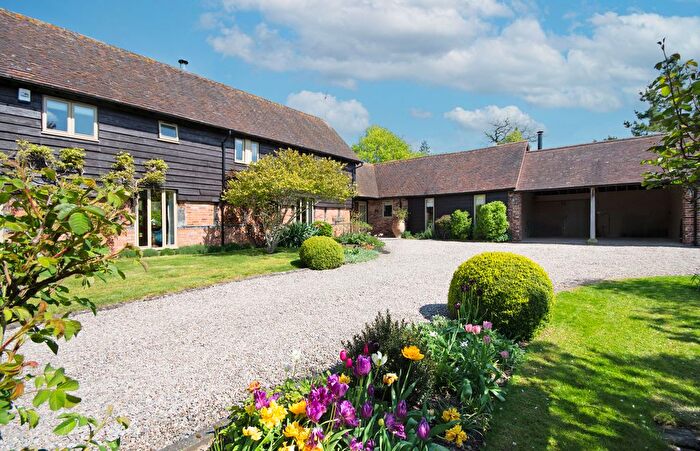 3 Bedroom Barn Conversion For Sale In The Kedges, Wichenford, Worcester Worcestershire, WR6