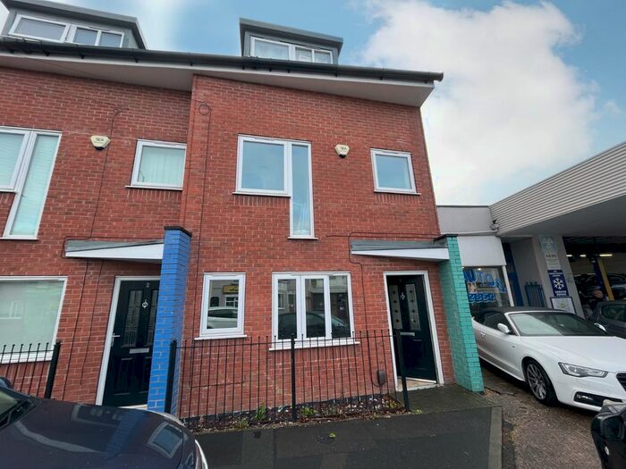 3 Bedroom Terraced House To Rent In High Street, May Bank, Newcastle, Staffordshire, ST5