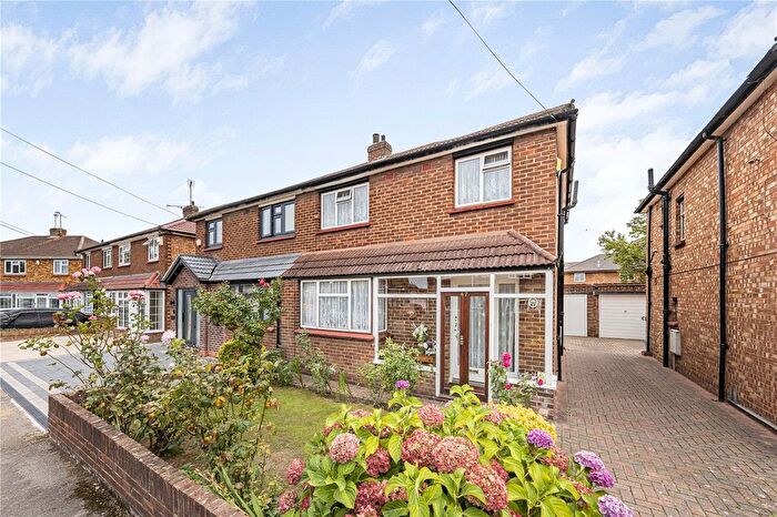 3 Bedroom Semi-Detached House For Sale In Maxwell Road, West Drayton, UB7