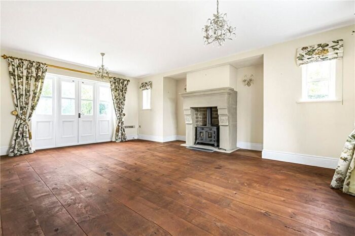 4 Bedroom Detached House To Rent In Timsway, Staines-Upon-Thames, TW18