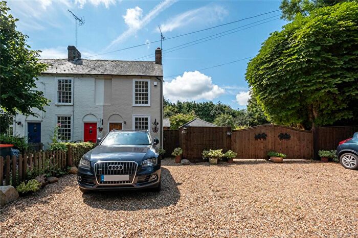 2 Bedroom End Of Terrace House For Sale In Lynch Hill, Kensworth, LU6