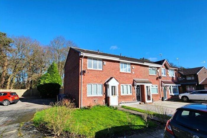 2 Bedroom Property To Rent In Pinewood Avenue, Liverpool, L12