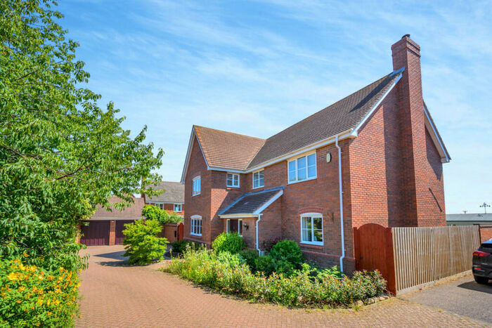 5 Bedroom Detached House For Sale In Cherry Hill, Old, Northamptonshire, NN6