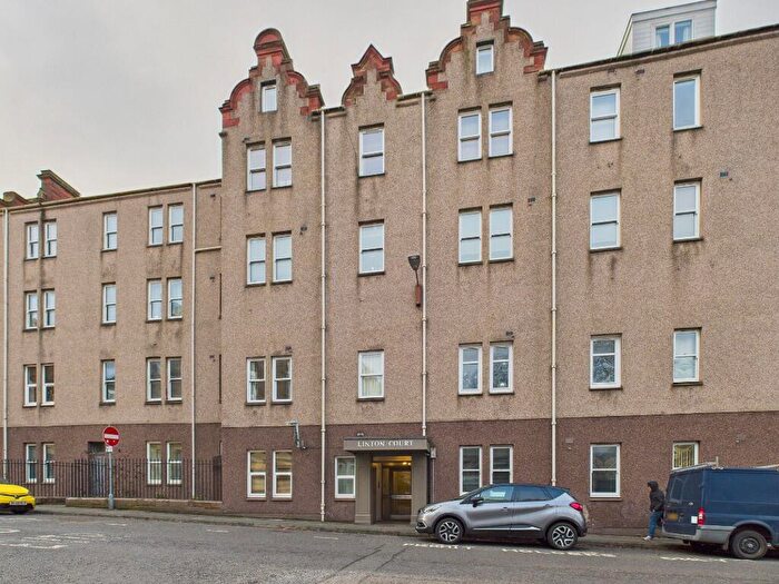 1 Bedroom Flat To Rent In Murieston Road (Linton Court), Dalry, Edinburgh, EH11