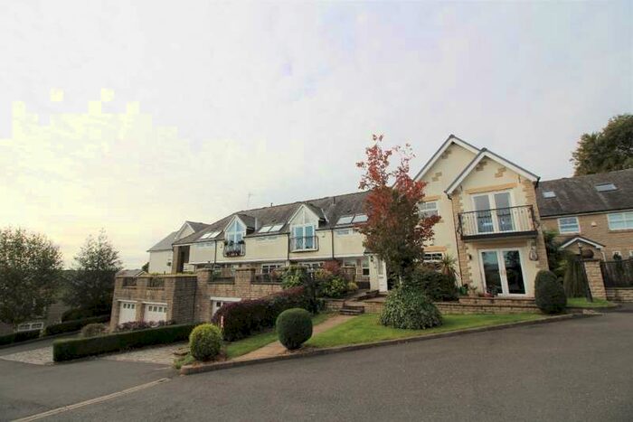 4 Bedroom Apartment To Rent In Birtle Road Bury, BL9
