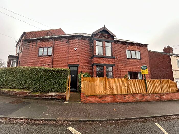 3 Bedroom End Of Terrace House For Sale In Church Lane, Normanton, WF6
