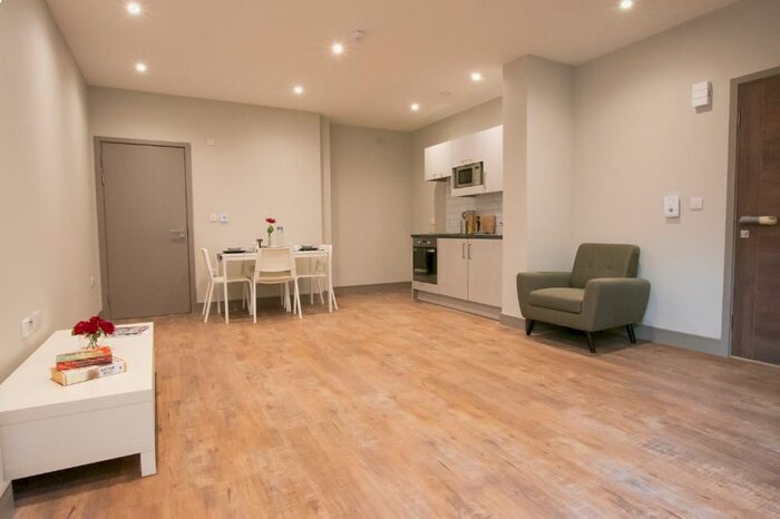 1 Bedroom Flat To Rent In Brenchley House, Maidstone, ME14