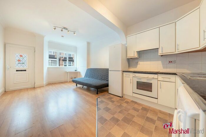 1 Bedroom Flat To Rent In Leavesden Road, Watford, WD24