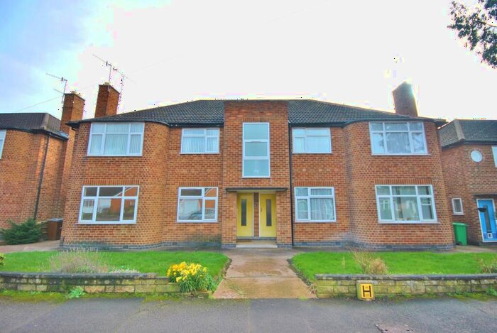 2 Bedroom Apartment To Rent In Redbourne Drive, Beechdale, Nottingham, Nottinghamshire, NG8