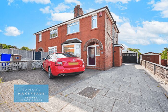 2 Bedroom Semi-Detached House For Sale In Haywood Road, Burslem, Stoke-On-Trent, ST6