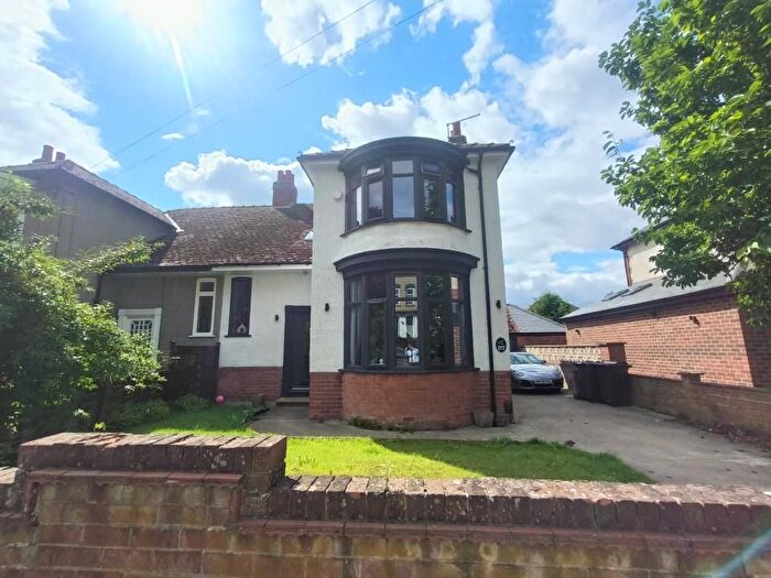 3 Bedroom Semi-Detached House To Rent In Milbank Road, Darlington, DL3
