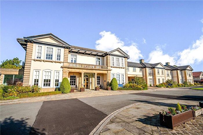 1 Bedroom Flat For Sale In Hollins Hall, Killinghall, Harrogate, HG3