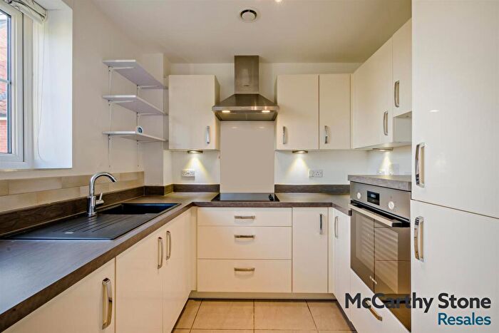 2 Bedroom Apartment For Sale In Louis Arthur Court, - New Road, North Walsham, Norfolk, NR28