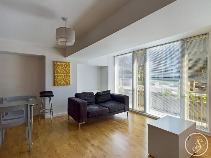 1 Bedroom Apartment To Rent In Saxton, Saxton Lane, Leeds, LS9