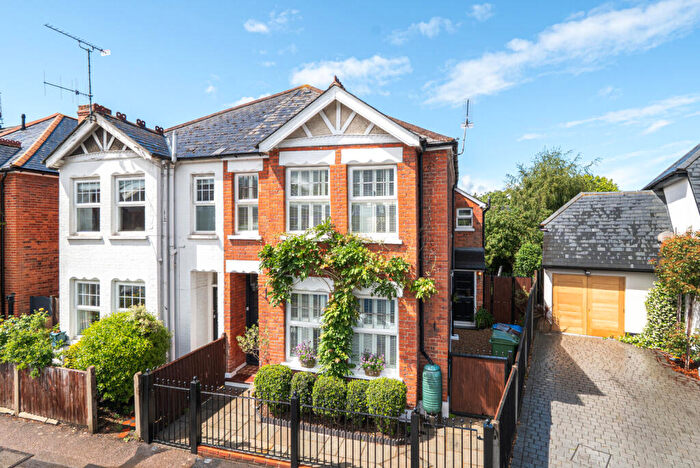 4 Bedroom Semi-Detached House For Sale In Minorca Road, Weybridge, KT13