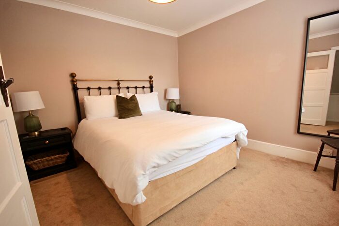 1 Bedroom Flat For Sale In Marline Road, Poole, BH12