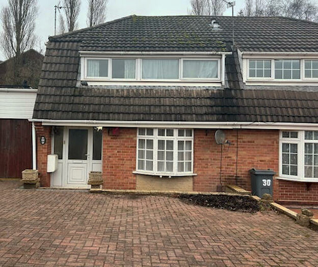 3 Bedroom Semi-Detached House To Rent In Malvern Crescent, Ashby De La Zouch, LE65