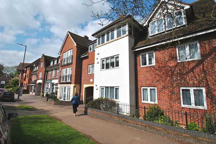 1 Bedroom Maisonette To Rent In Norton Way North, Letchworth Garden City, SG6