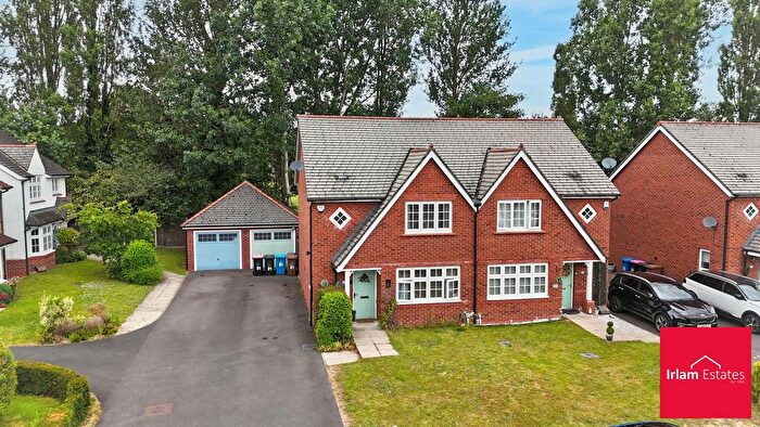 3 Bedroom Semi Detached House For Sale In Roseway Avenue, Cadishead, M44