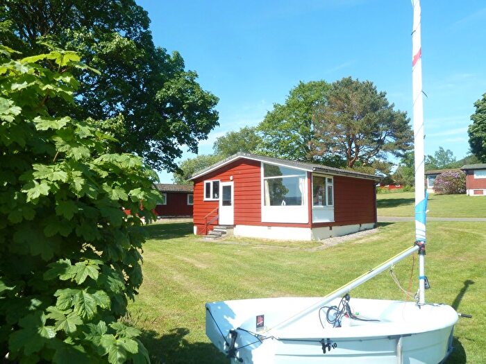 2 Bedroom Chalet For Sale In Largiemore Otter Ferry, Tighnabruaich, PA21