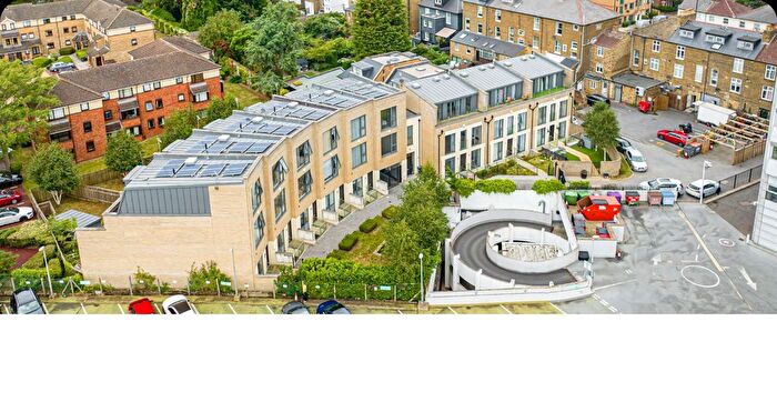 Mews For Sale In Gunnersbury Mews, Gunnersbury, W4